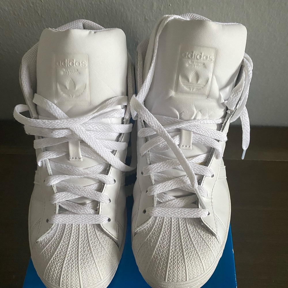 Adidas Pro Model size 6